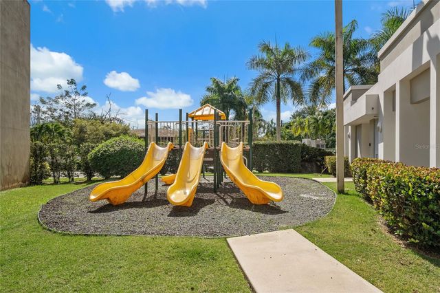 6185 PIEDRAS BLANCAS 6185, Guaynabo, PR 00971