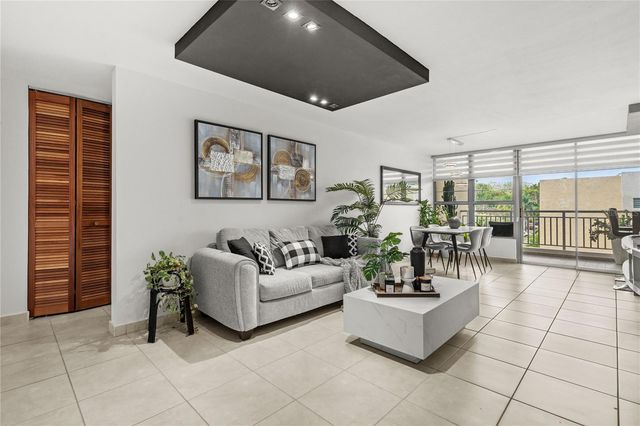 6185 PIEDRAS BLANCAS 6185, Guaynabo, PR 00971