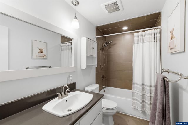 30550 Rancho Rd, Lebanon, OR 97355