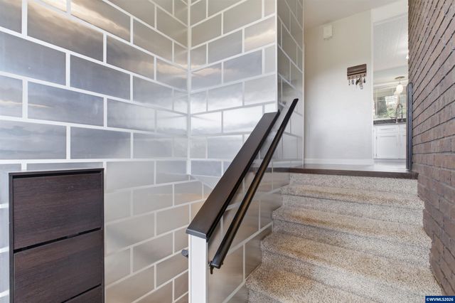 30550 Rancho Rd, Lebanon, OR 97355