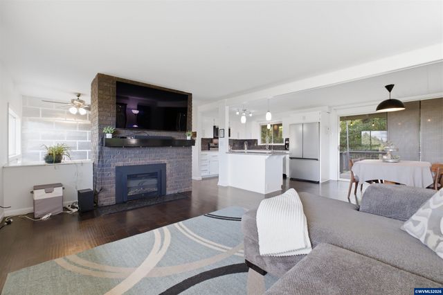 30550 Rancho Rd, Lebanon, OR 97355