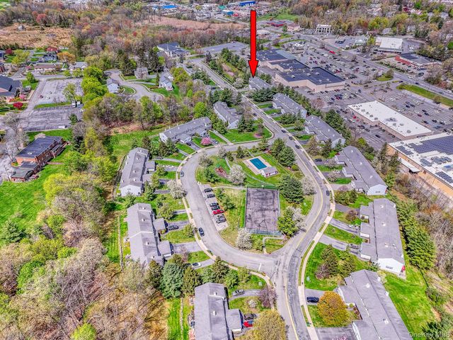 98 Lois Lane, Monroe, NY 10950