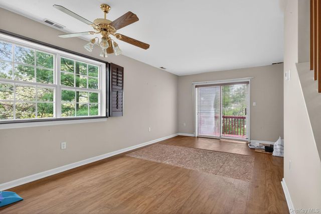 98 Lois Lane, Monroe, NY 10950