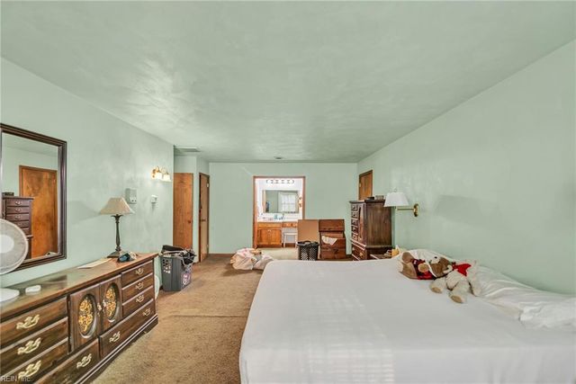 3132 Benefit RD, Chesapeake, VA 23322