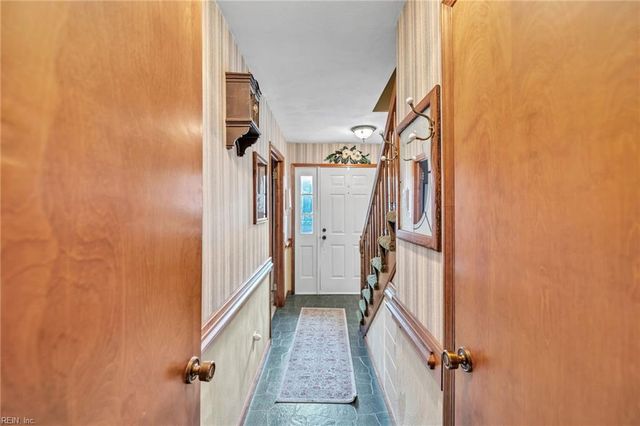 3132 Benefit RD, Chesapeake, VA 23322