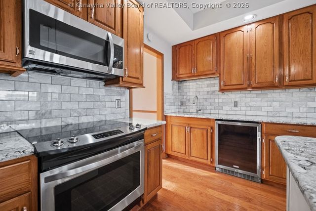 1140 Hickory Mills Road, Hurricane, WV 25526