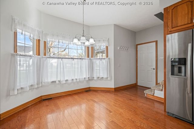 1140 Hickory Mills Road, Hurricane, WV 25526