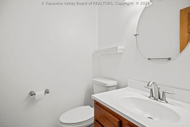 1140 Hickory Mills Road, Hurricane, WV 25526