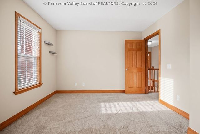 1140 Hickory Mills Road, Hurricane, WV 25526