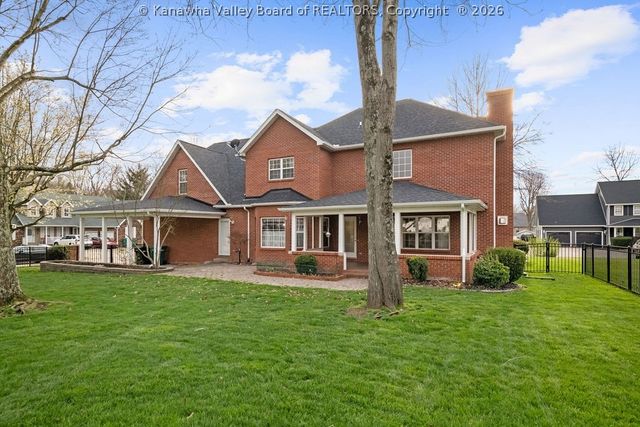 1140 Hickory Mills Road, Hurricane, WV 25526