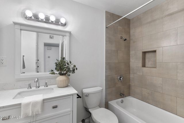 8517 E THOMAS Road, Scottsdale, AZ 85251