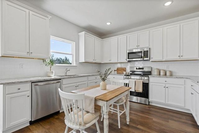 688 Shoals Trail, Dallas, GA 30132