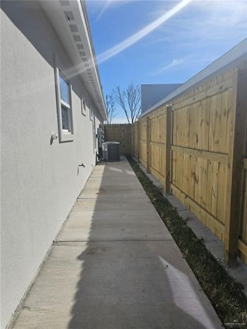 5800 Northwestern Avenue, Mcallen, TX 78501