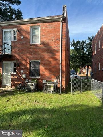 2429 IRVING ST SE, Washington, DC 20020