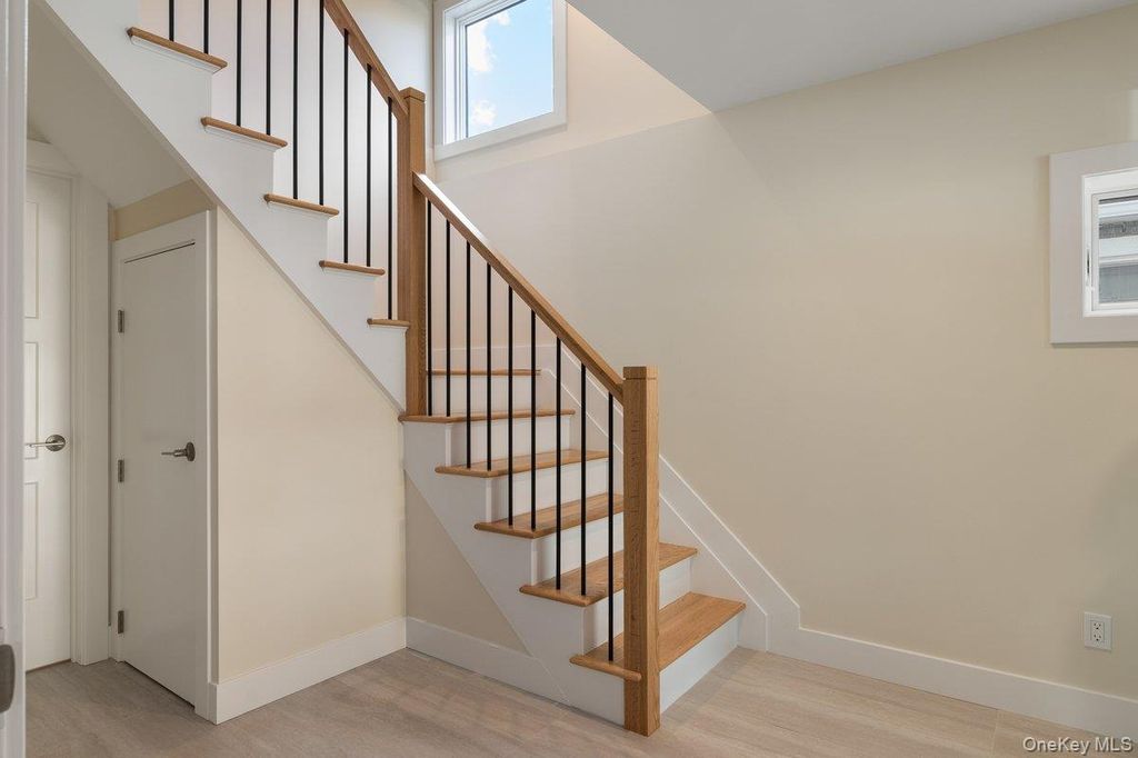101 Wisconsin Street, Long Beach, NY 11561 — photo 5