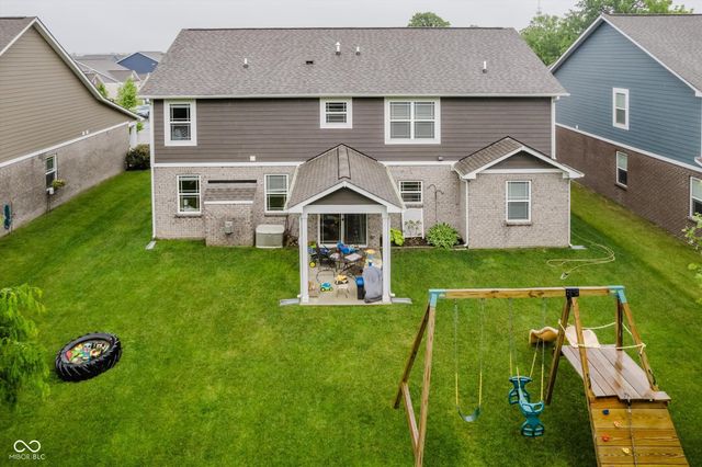 6032 Dugan Drive, Whitestown, IN 46075