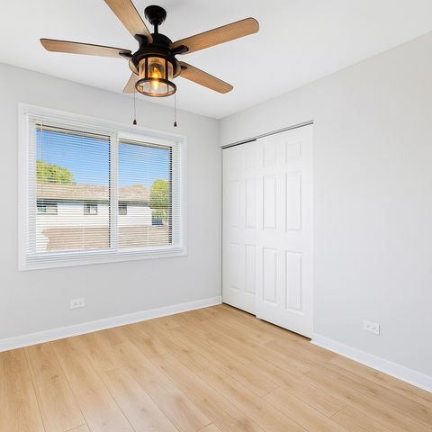 1272 Court E, Hanover Park, IL 60133