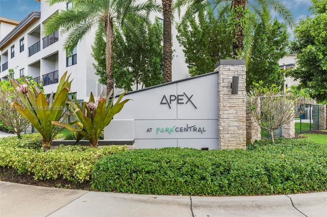 7865 NW 104th Ave 33, Doral, FL 33178