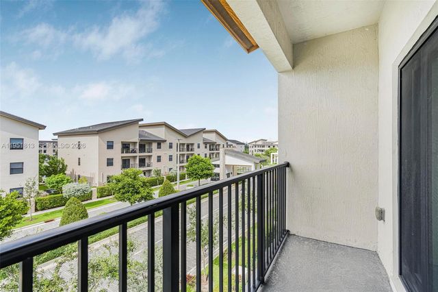 7865 NW 104th Ave 33, Doral, FL 33178