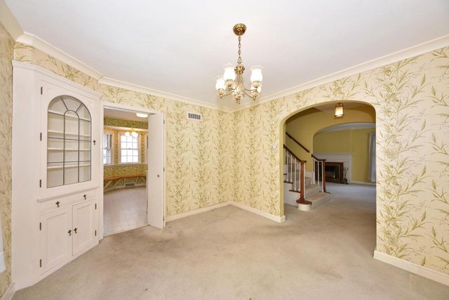 4480 N Ardmore AVENUE, Shorewood, WI 53211