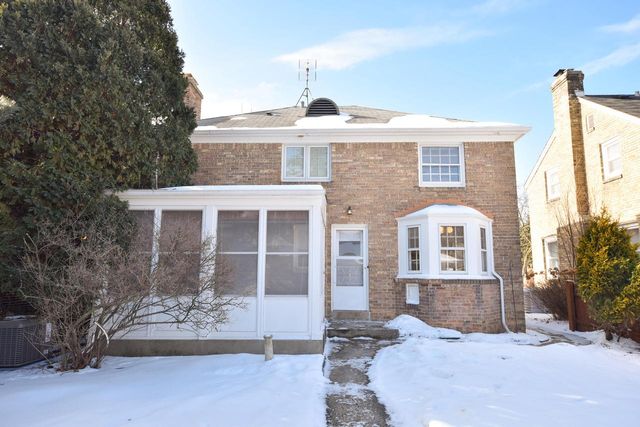 4480 N Ardmore AVENUE, Shorewood, WI 53211