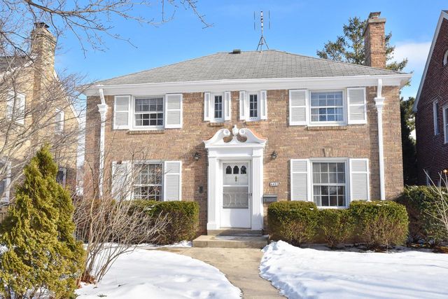 4480 N Ardmore AVENUE, Shorewood, WI 53211