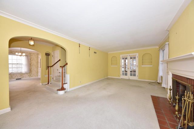 4480 N Ardmore AVENUE, Shorewood, WI 53211