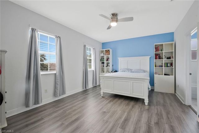 1711 Sarazen PL, Naples, FL 34120
