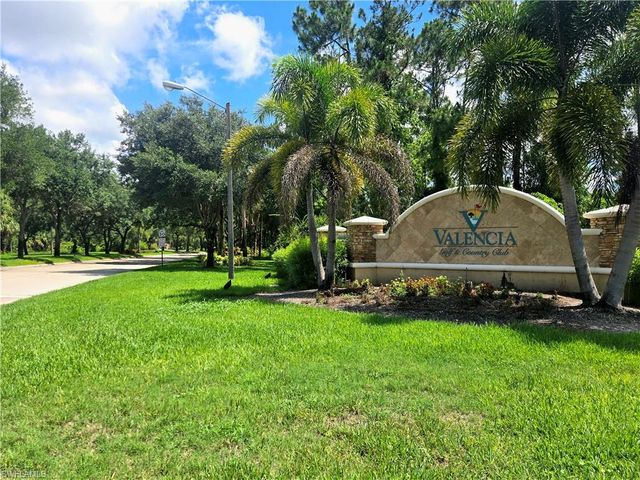 1711 Sarazen PL, Naples, FL 34120