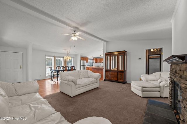 42 Low Tide Lane, Bath, NC 27808