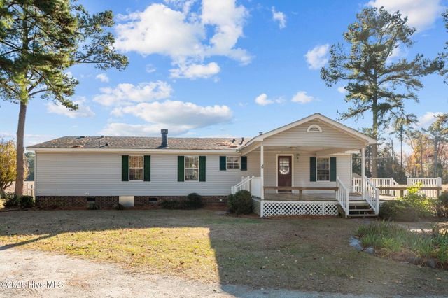 42 Low Tide Lane, Bath, NC 27808