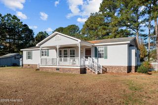 42 Low Tide Lane, Bath, NC 27808