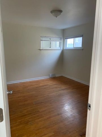 1650 S Harris, Ypsilanti, MI 48198