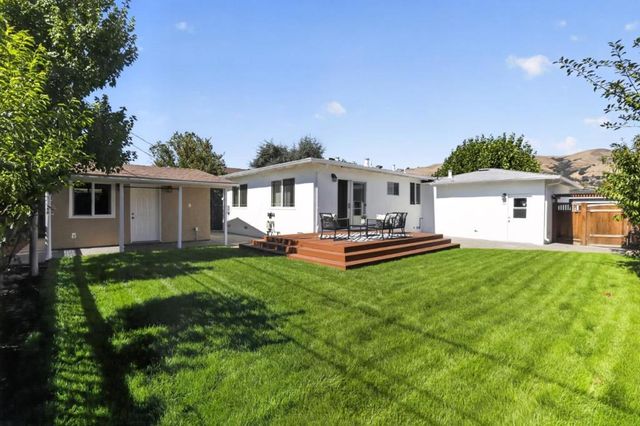 927 Bard Street, San Jose, CA 95127