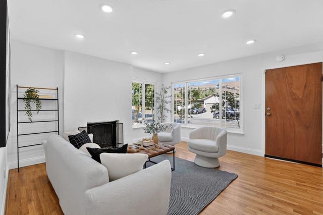 927 Bard Street, San Jose, CA 95127