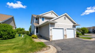 1450 Tower Lane NE, Cedar Rapids, IA 52402