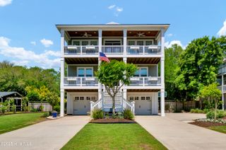 1656 Kings Landing Road, Hampstead, NC 28443
