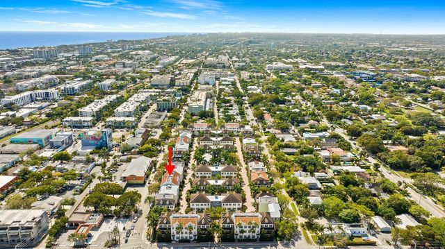 373 E Cannery Row Circle, Delray Beach, FL 33444