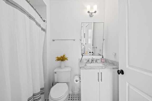 373 E Cannery Row Circle, Delray Beach, FL 33444