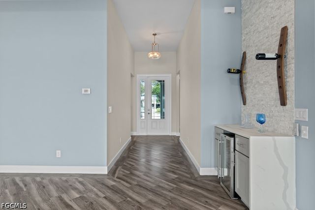2644 Fairmont Cove CT, Cape Coral, FL 33991