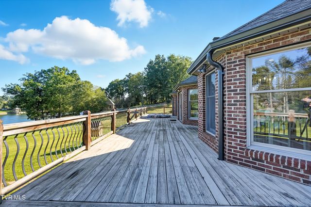 359 Carroll Creek Road, Johnson City, TN 37601