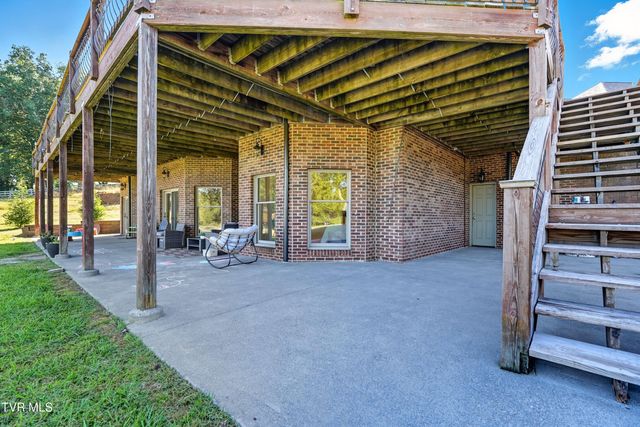 359 Carroll Creek Road, Johnson City, TN 37601