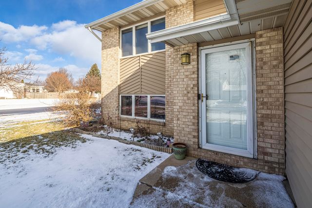 9931 Tyler Street, Crown Point, IN 46307