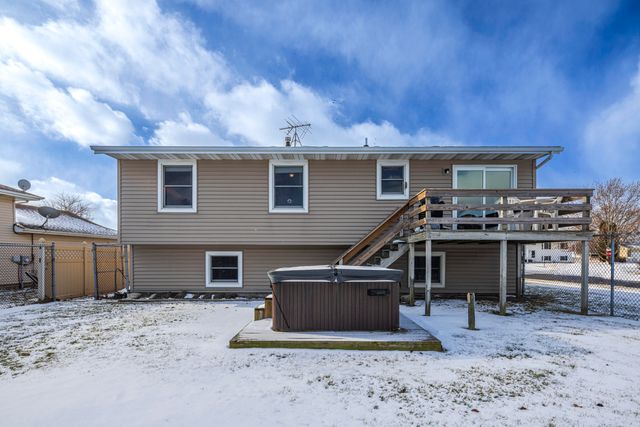 9931 Tyler Street, Crown Point, IN 46307