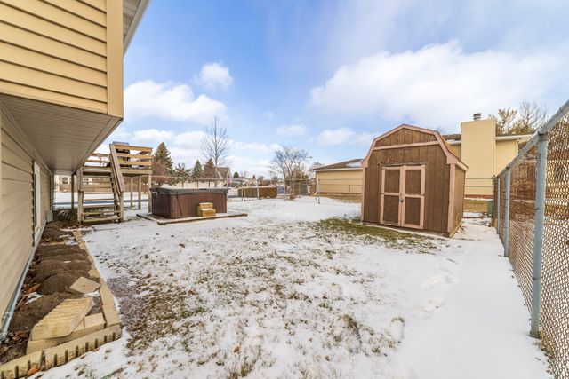 9931 Tyler Street, Crown Point, IN 46307