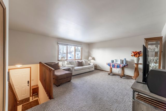 9931 Tyler Street, Crown Point, IN 46307