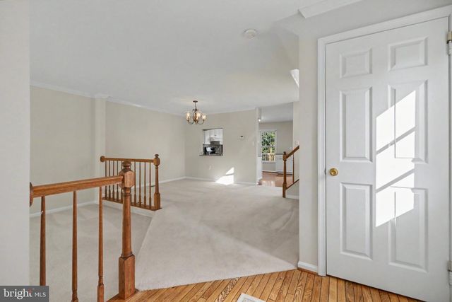 21130 WINDING BROOK SQ, Ashburn, VA 20147