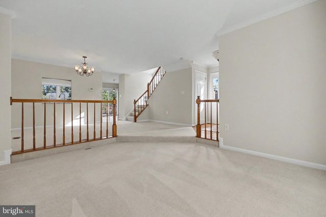 21130 WINDING BROOK SQ, Ashburn, VA 20147