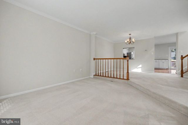 21130 WINDING BROOK SQ, Ashburn, VA 20147