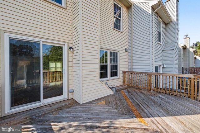 21130 WINDING BROOK SQ, Ashburn, VA 20147